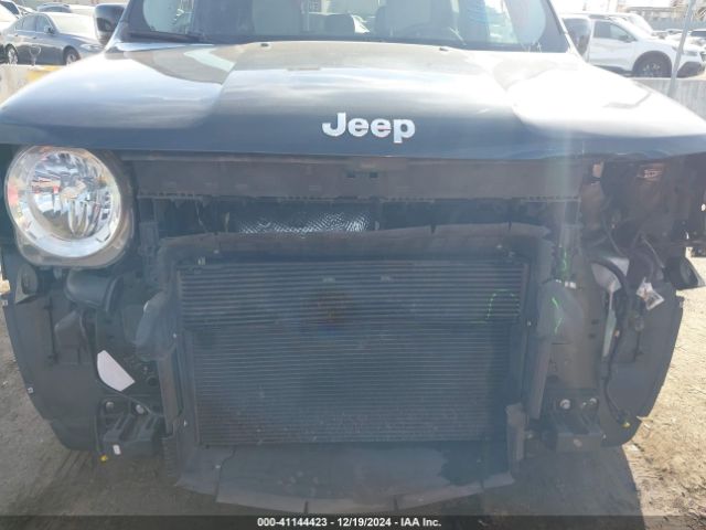 ZACCJABT7FPC18060 Jeep Renegade Latitude