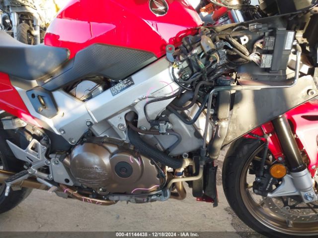 2014 HONDA VFR800 JH2RC7911EK000854 Photo 7