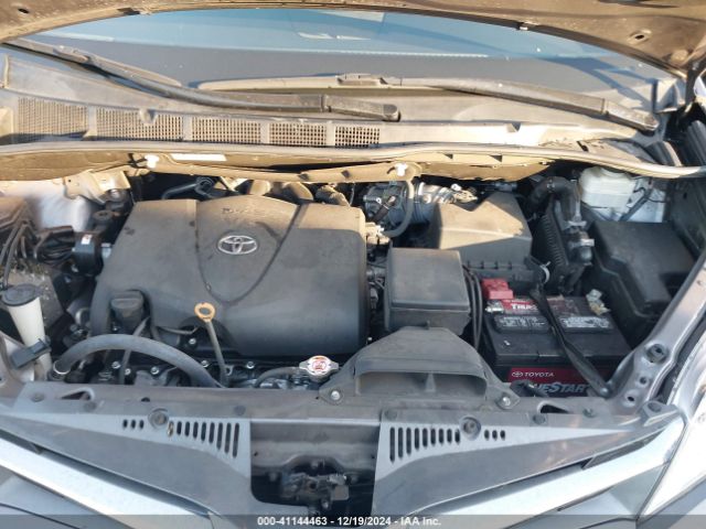 5TDYZ3DC5LS044530 Toyota SIENNA XLE