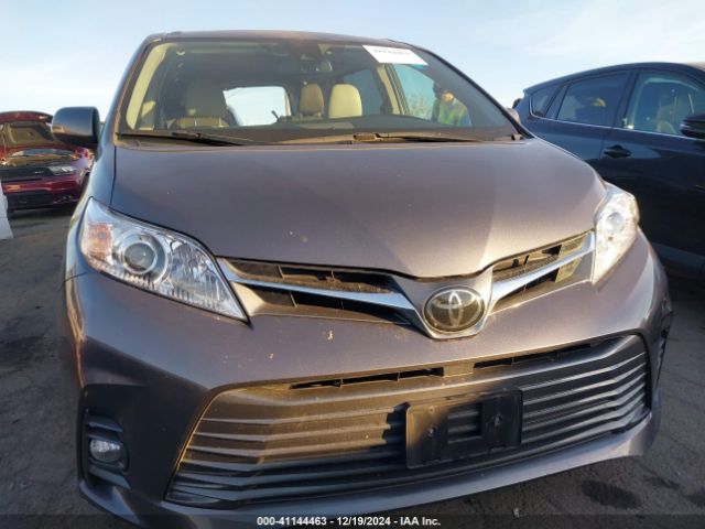 5TDYZ3DC5LS044530 Toyota SIENNA XLE
