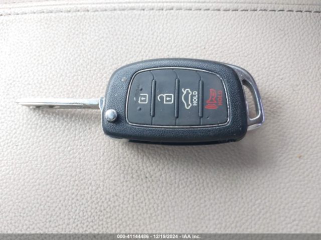 5NPE24AF3GH275384 Hyundai SONATA SE