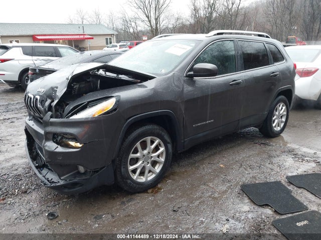 Jeep Cherokee Latitude 2016 1C4PJMCB8GW202513 Image 2