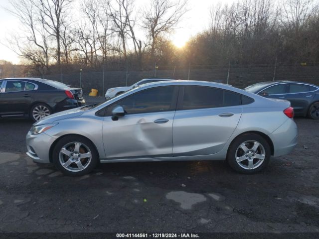 1G1BC5SM8J7207329 Chevrolet Cruze Ls Auto