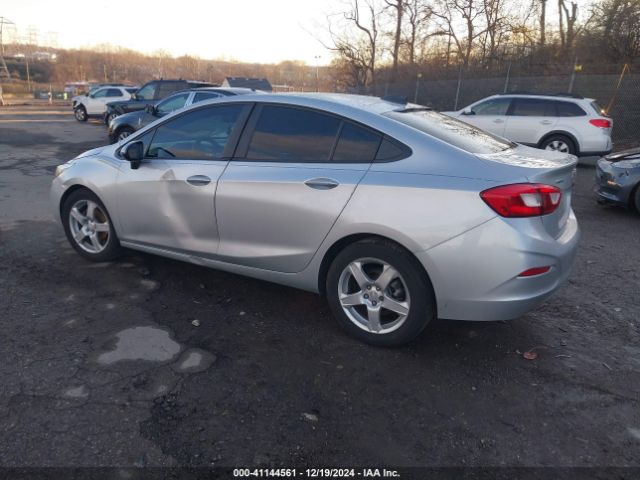 1G1BC5SM8J7207329 Chevrolet Cruze Ls Auto