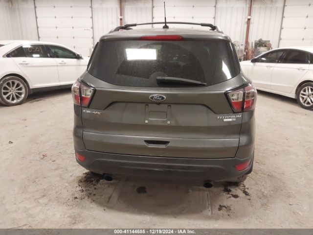 1FMCU9J92HUD22934 Ford Escape Titanium