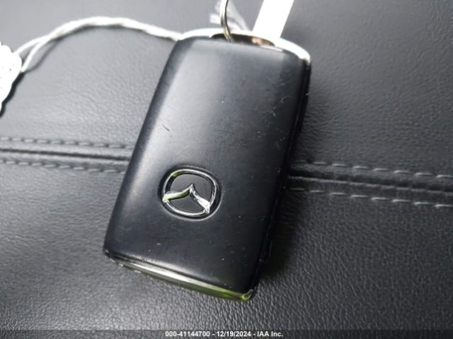 3MVDMBBM5PM564735 Mazda Cx-30 2.5 S Select