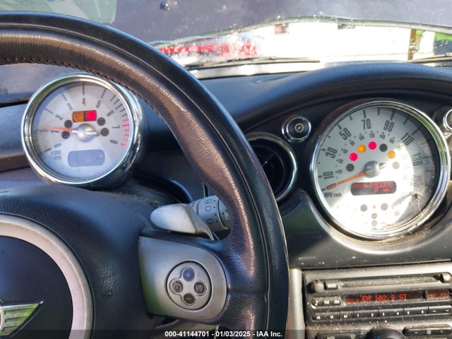 2006 MINI COOPER S WMWRE33546TJ34712 Photo 6