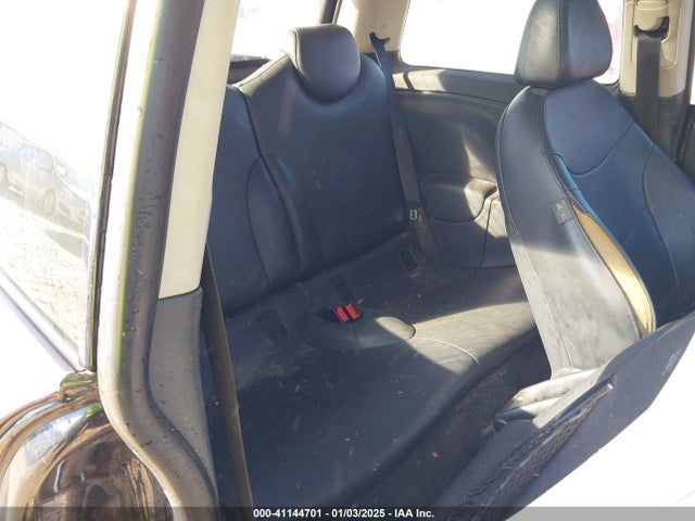 2006 MINI COOPER S WMWRE33546TJ34712 Photo 7