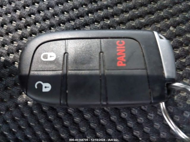 3C4PDDGG4KT764923 Dodge Journey Crossroad Awd