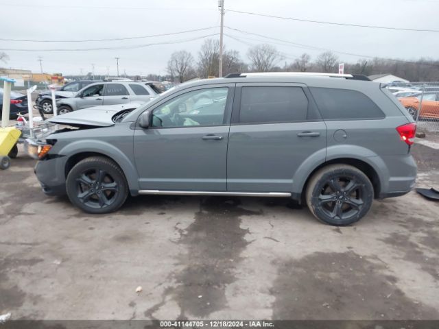 3C4PDDGG4KT764923 Dodge Journey Crossroad Awd