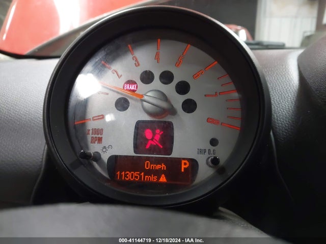 2011 MINI COOPER S COUNTRYMAN WMWZC3C54BWL80223 Photo 6