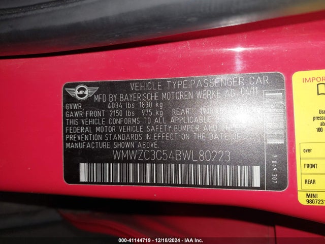 2011 MINI COOPER S COUNTRYMAN WMWZC3C54BWL80223 Photo 8