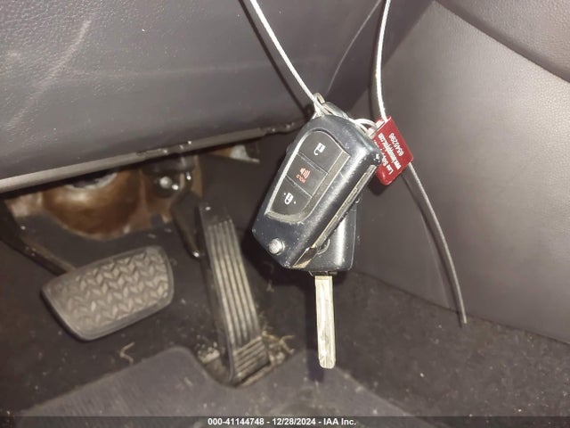 Toyota RAV4 LE 2020 2T3H1RFV9LC055006 Image 11