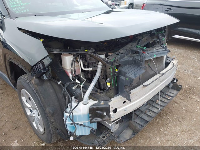 Toyota RAV4 LE 2020 2T3H1RFV9LC055006 Image 6