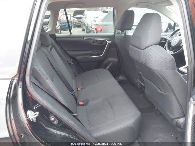 Toyota RAV4 LE 2020 2T3H1RFV9LC055006 Image 8