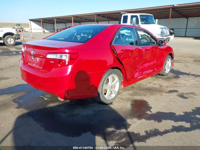 Toyota CAMRY SE 2014 4T1BF1FK7EU737391 Image 4