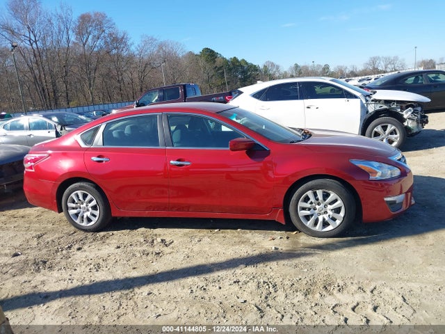 Nissan Altima 2.5 S 2015 1N4AL3AP0FC187858 Image 13