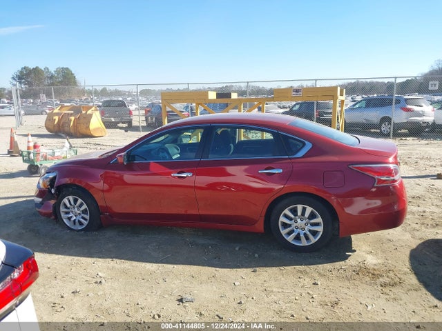 Nissan Altima 2.5 S 2015 1N4AL3AP0FC187858 Image 14