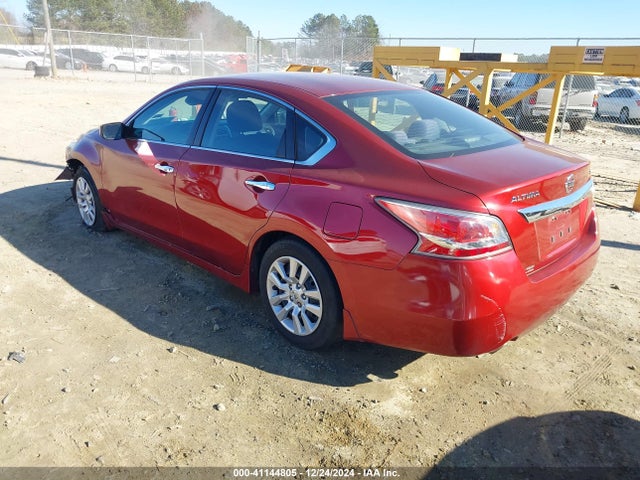 Nissan Altima 2.5 S 2015 1N4AL3AP0FC187858 Image 3