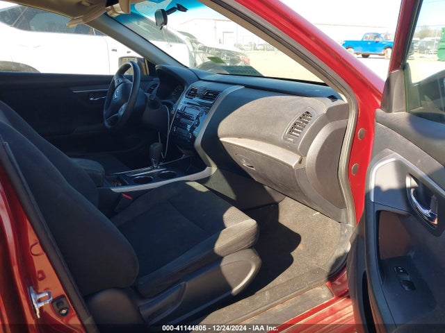 Nissan Altima 2.5 S 2015 1N4AL3AP0FC187858 Image 5