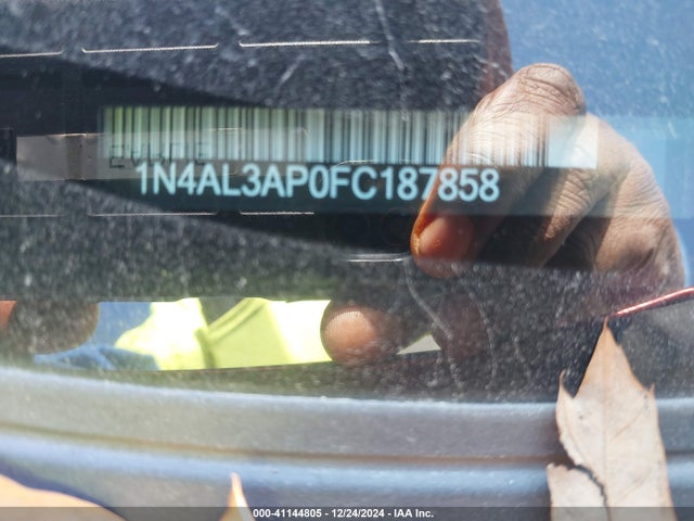 Nissan Altima 2.5 S 2015 1N4AL3AP0FC187858 Image 9