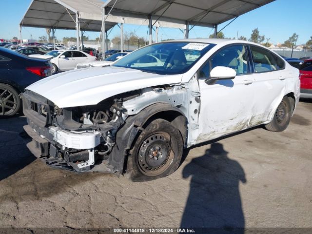 3FA6P0G70LR261616 Ford FUSION S