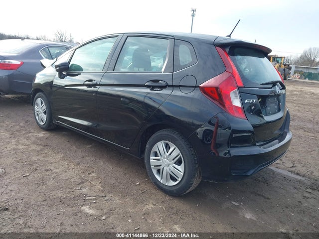 Honda FIT LX 2019 3HGGK5H48KM723075 Image 3