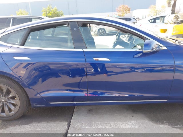 Tesla Model S 100d/75d/p100d 2018 5YJSA1E26JF295615 Image 14