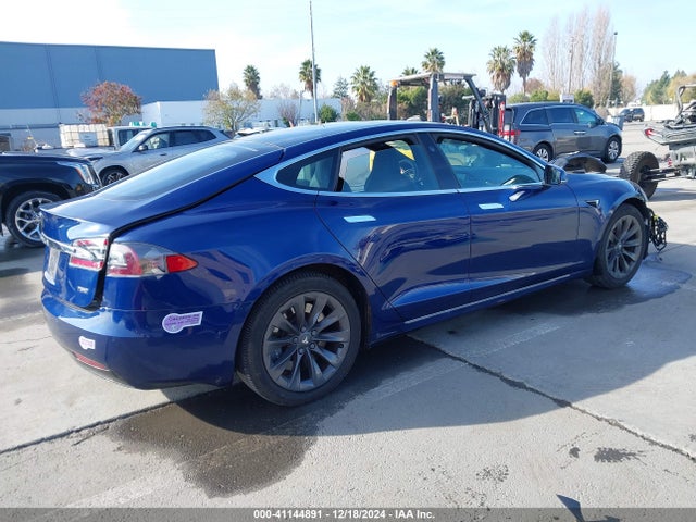 2018 TESLA MODEL S 5YJSA1E26JF295615 Photo 3
