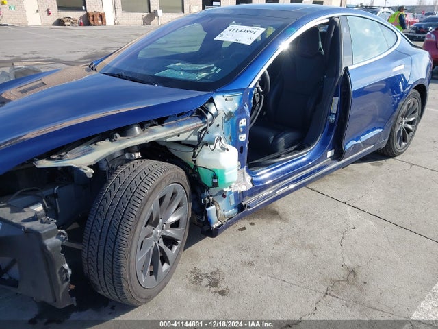 2018 TESLA MODEL S 5YJSA1E26JF295615 Photo 5