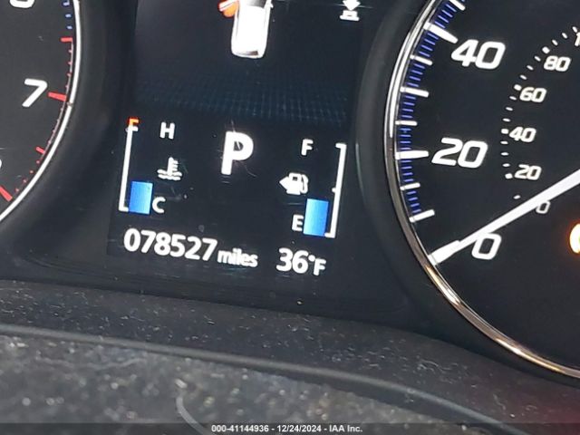 JA4AZ3A32KZ013667 Mitsubishi Outlander Se