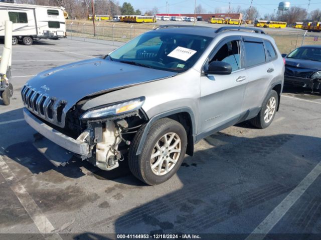 1C4PJMAB3GW253663 Jeep Cherokee Sport