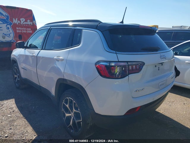 Jeep Compass Limited 4x4 2024 3C4NJDCN6RT125408 Image 3