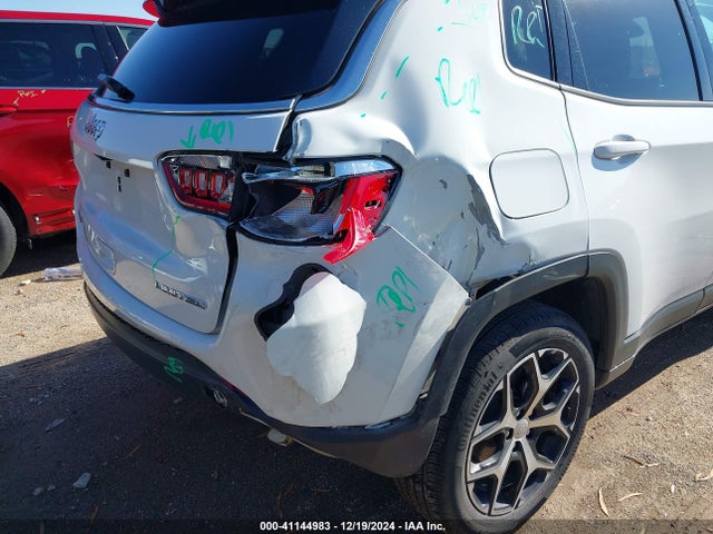 Jeep Compass Limited 4x4 2024 3C4NJDCN6RT125408 Image 6