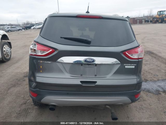 1FMCU0J98FUC22121 Ford Escape Titanium