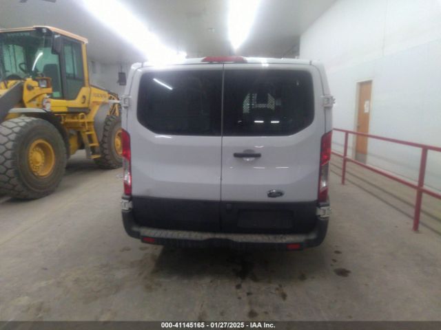 1FTYE1ZM3GKB15030 Ford Transit-150