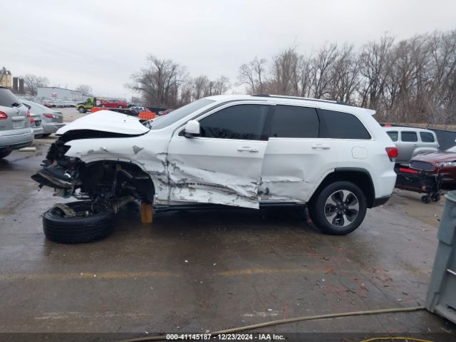1C4RJFAG4LC368462 Jeep Grand Cherokee Laredo E 4x4