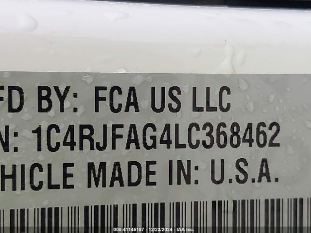 1C4RJFAG4LC368462 Jeep Grand Cherokee Laredo E 4x4
