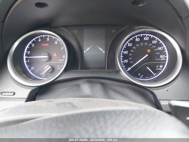 4T1B11HK9JU071852 Toyota CAMRY SE