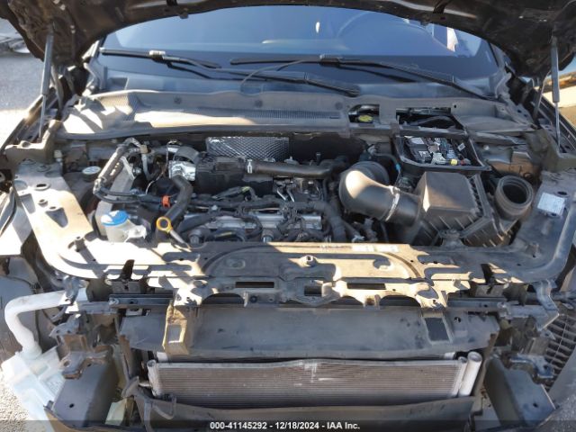SADFP2FX7J1Z32637 Jaguar E-PACE SE