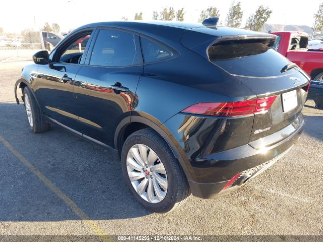 SADFP2FX7J1Z32637 Jaguar E-PACE SE