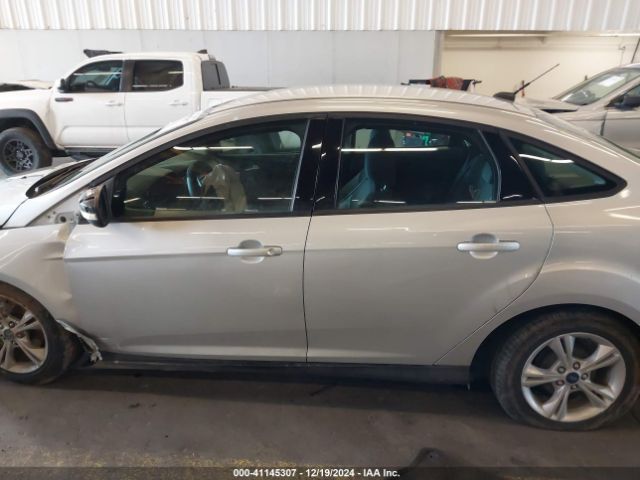 1FADP3F28EL378750 Ford FOCUS SE