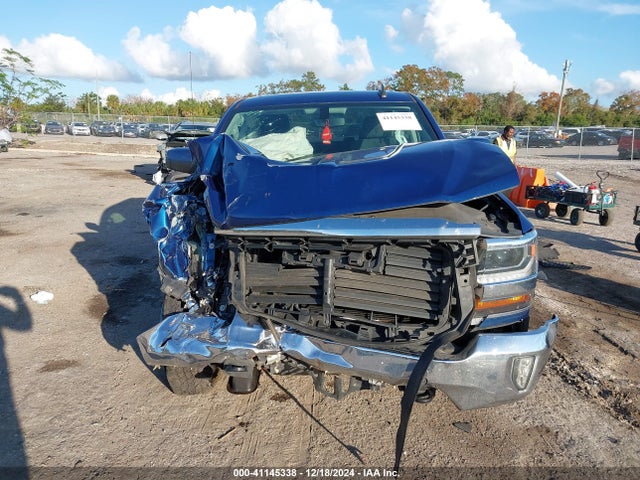 1GCVKREC0HZ350078 Chevrolet Silverado 1500 1lt