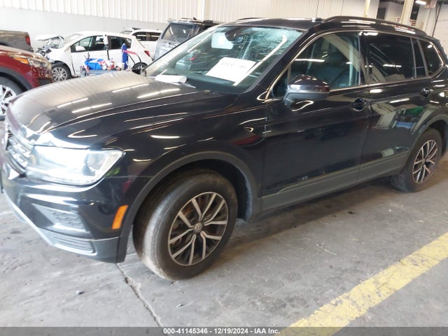 3VV2B7AX7KM188878 Volkswagen Tiguan 2.0t Se/2.0t Sel/2.0t Sel R-line/2.0t Sel R-line Black