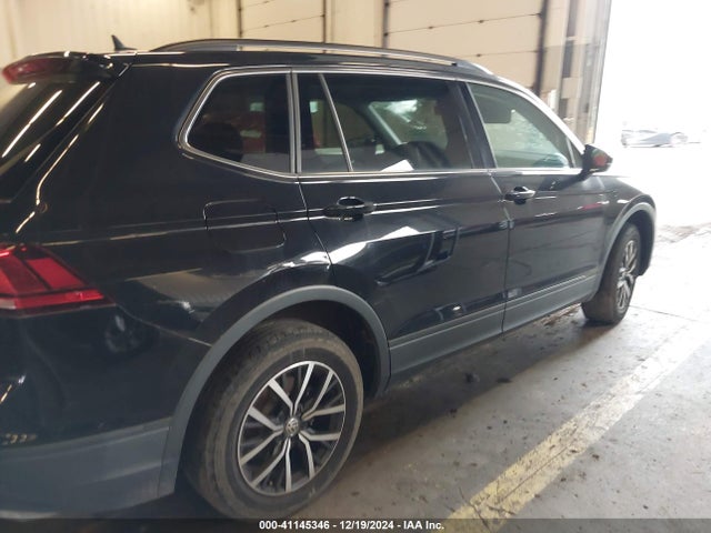 3VV2B7AX7KM188878 Volkswagen Tiguan 2.0t Se/2.0t Sel/2.0t Sel R-line/2.0t Sel R-line Black