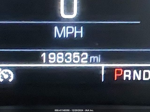 1GNSKBKCXFR110961 Chevrolet Tahoe Lt