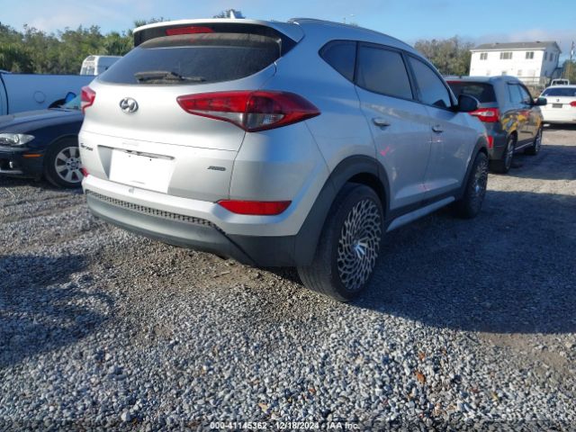 KM8J3CA40JU736344 Hyundai TUCSON SEL