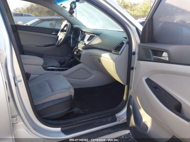 KM8J3CA40JU736344 Hyundai TUCSON SEL