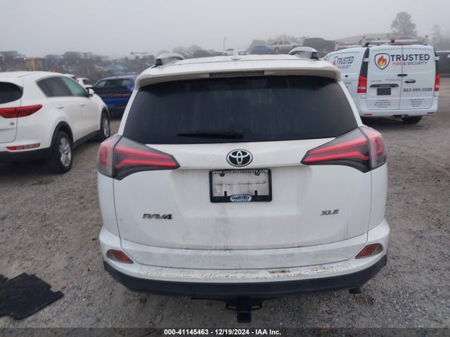 Toyota Rav4 Xle 2016 JTMWFREV1GD085449 Image 16