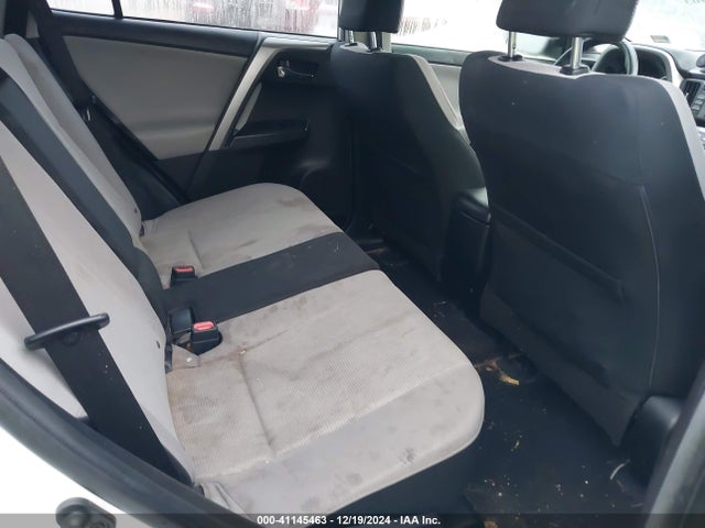 Toyota Rav4 Xle 2016 JTMWFREV1GD085449 Image 8